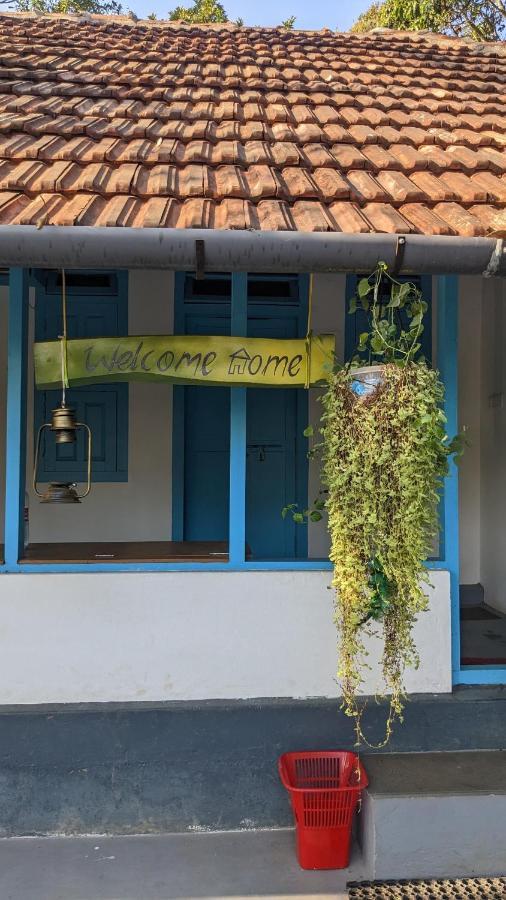 Crossroads Hostel 1957 Kalpatta Ngoại thất bức ảnh