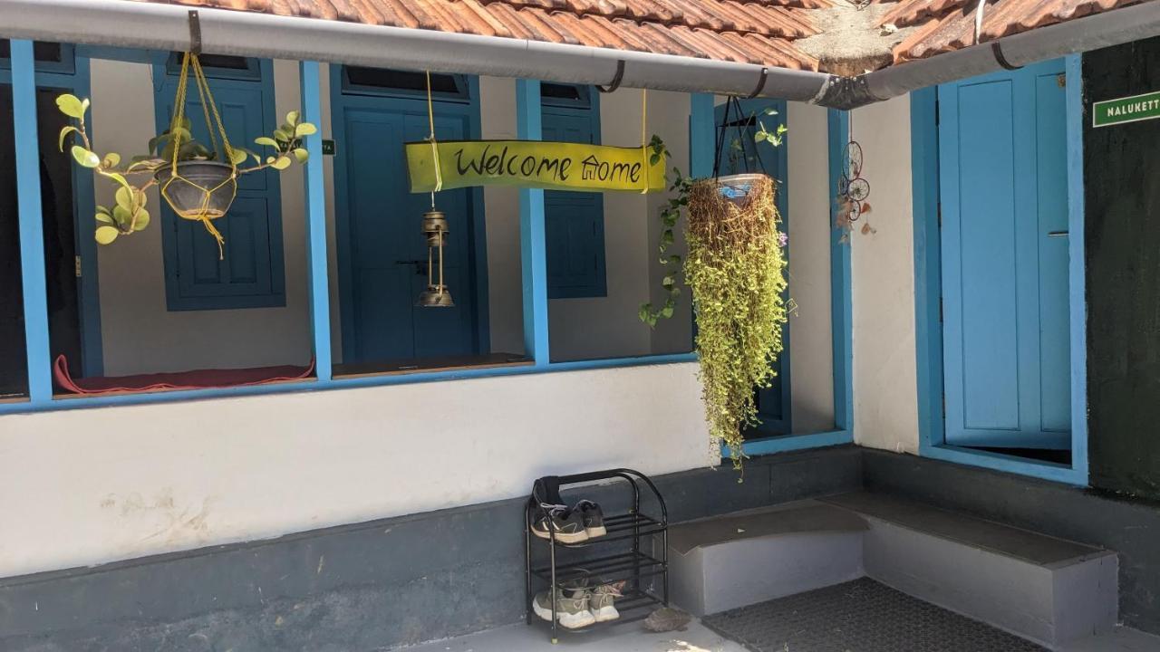 Crossroads Hostel 1957 Kalpatta Ngoại thất bức ảnh